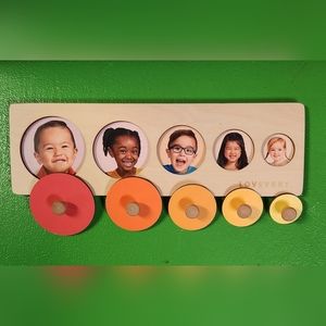 Lovevery Circle of Friends Faces Puzzle